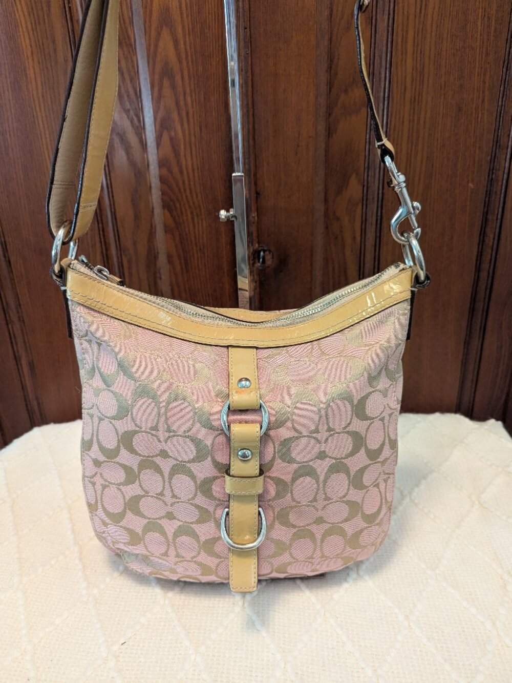 Coach | Chelsea Duffle in Signature Jacquard | Style No F14446
